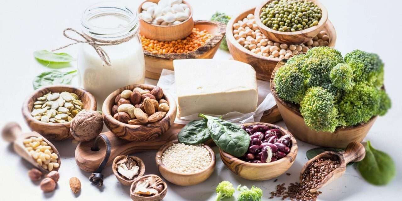 VEGETARIANO O VEGANO: CÓMO PUEDES COMPLEMENTAR TU DIETA