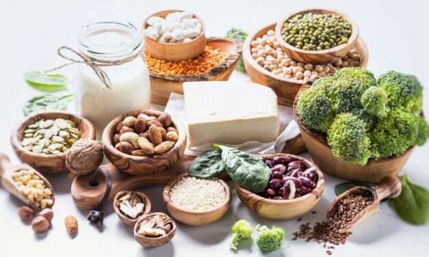 VEGETARIANO O VEGANO: CÓMO PUEDES COMPLEMENTAR TU DIETA