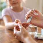Salud emocional en niños con diabetes: cómo acompañarlos